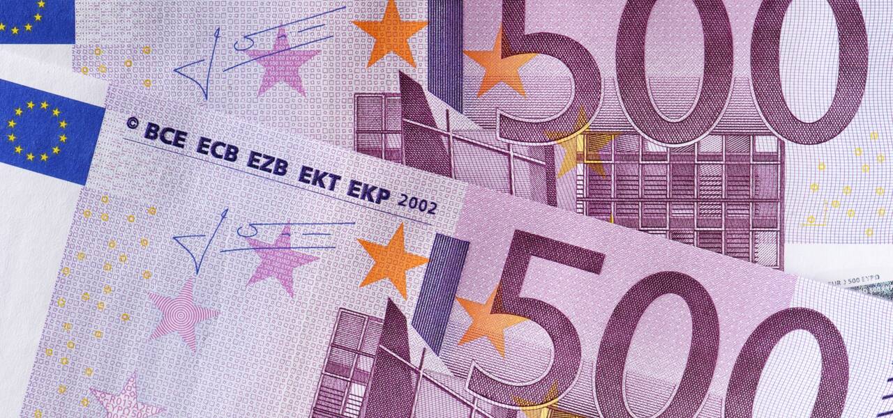 EUR/USD: 'Shooting Star' and 'Engulfing'