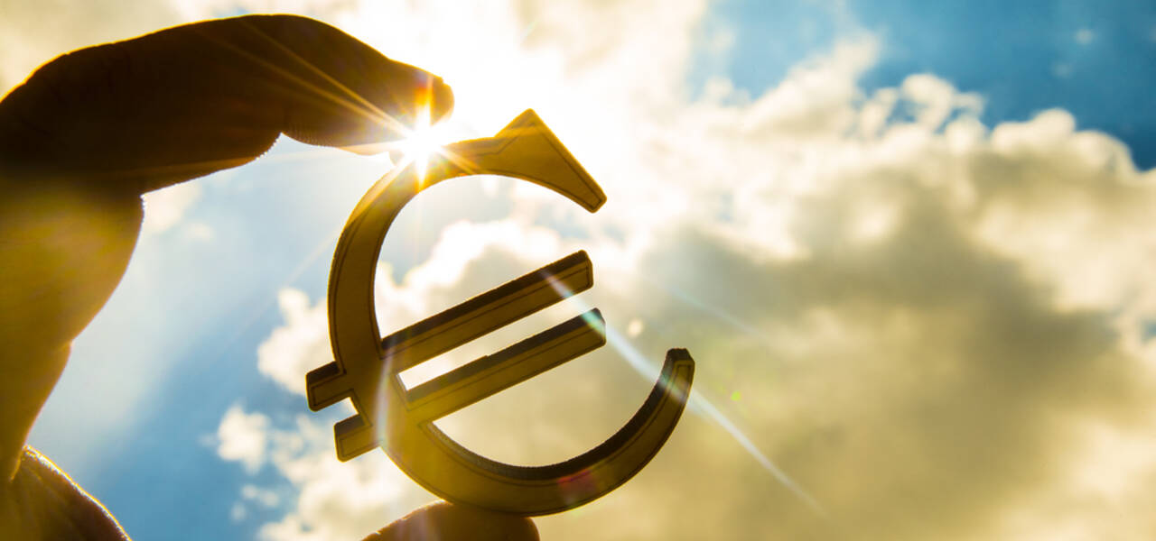 EUR/USD: the euro is strengthening