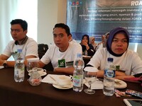 Sharing trading forex and gold in Medan City